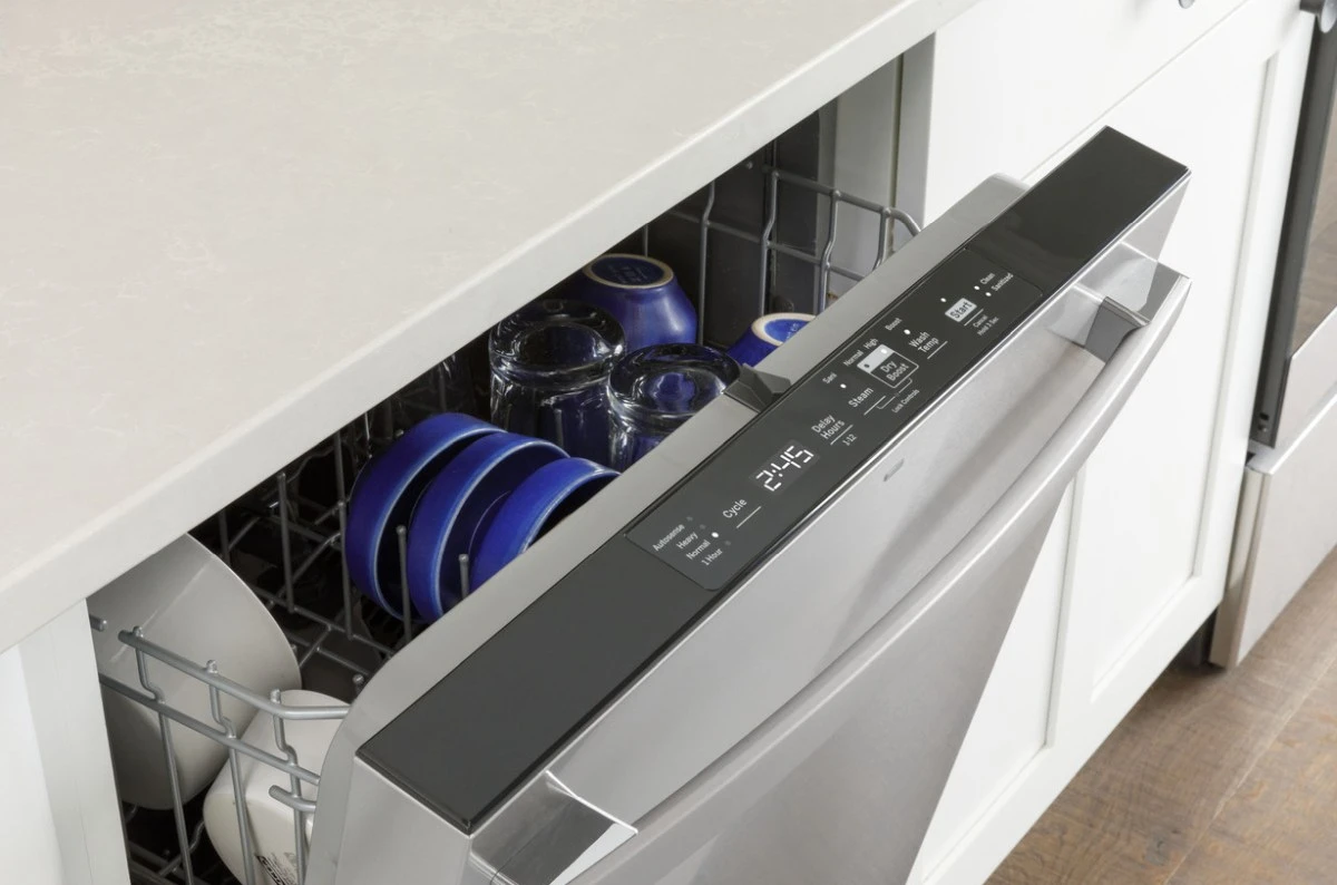 GE® 24" Fingerprint Resistant Stainless Steel Built-In Dishwasher 8 GE® 24" Fingerprint Resistant Stainless Steel Built-In Dishwasher - Image 6