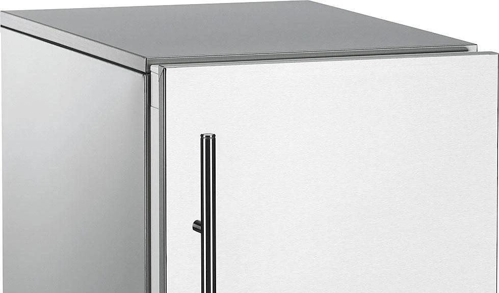 Scotsman® Brilliance® 15" Stainless Steel Outdoor Ice Maker 4 Scotsman® Brilliance® 15" Stainless Steel Outdoor Ice Maker - Image 2