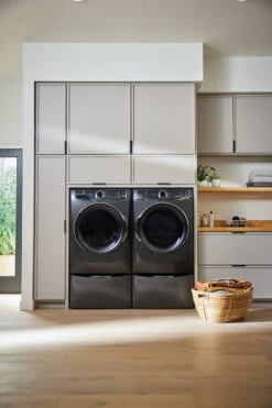 Open Box **Scratch And Dent** Electrolux 8.0 Cu. Ft. Titanium Electric Dryer 21 Open Box **Scratch And Dent** Electrolux 8.0 Cu. Ft. Titanium Electric Dryer -Samsung LG Store d29af39d fcd6 4a49 97dd cad1651dcec4