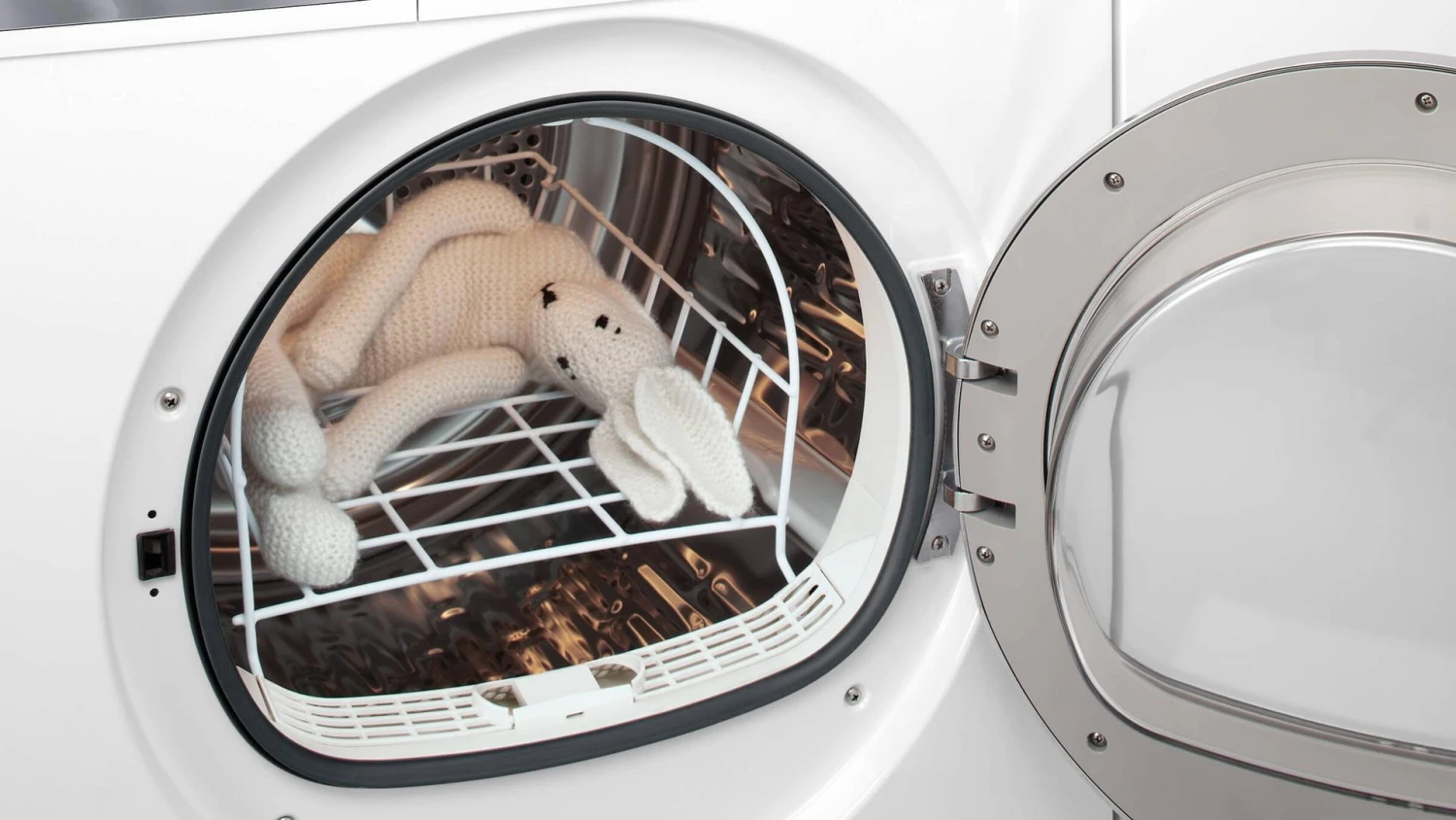 Open Box **Scratch And Dent** Fisher Paykel 4.0 Cu. Ft. White Front Load Electric Condensing Dryer 4 Open Box **Scratch And Dent** Fisher Paykel 4.0 Cu. Ft. White Front Load Electric Condensing Dryer - Image 2